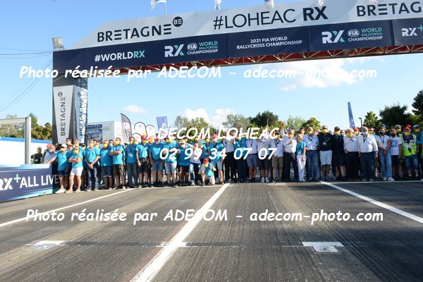 http://v2.adecom-photo.com/images//1.RALLYCROSS/2021/RALLYCROSS_LOHEACRX _2021/AMBIANCE_DIVERS/40E_4322.JPG